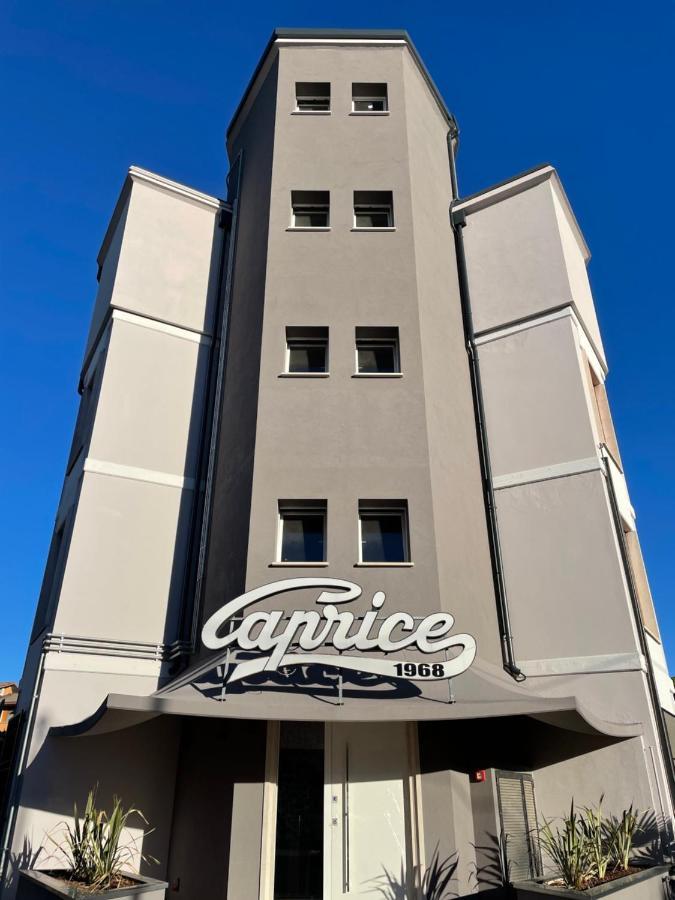Caprice 2.0 Apartment Пескиера дел Гарда Екстериор снимка
