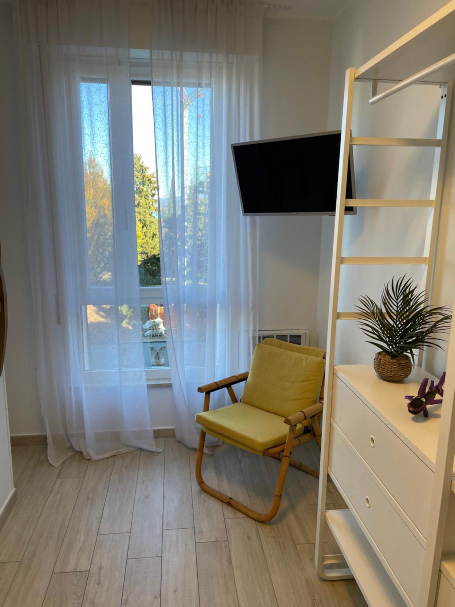 Caprice 2.0 Apartment Пескиера дел Гарда Екстериор снимка